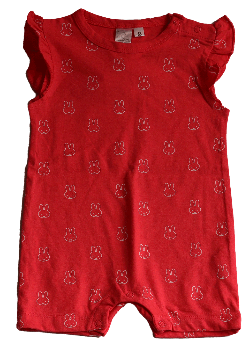 Nijntje Playsuit, een mooie rode kleur met een nijntje motief. Dit item is nieuw, dus ongedragen met aanhechting van originele labels. Maat 68.
