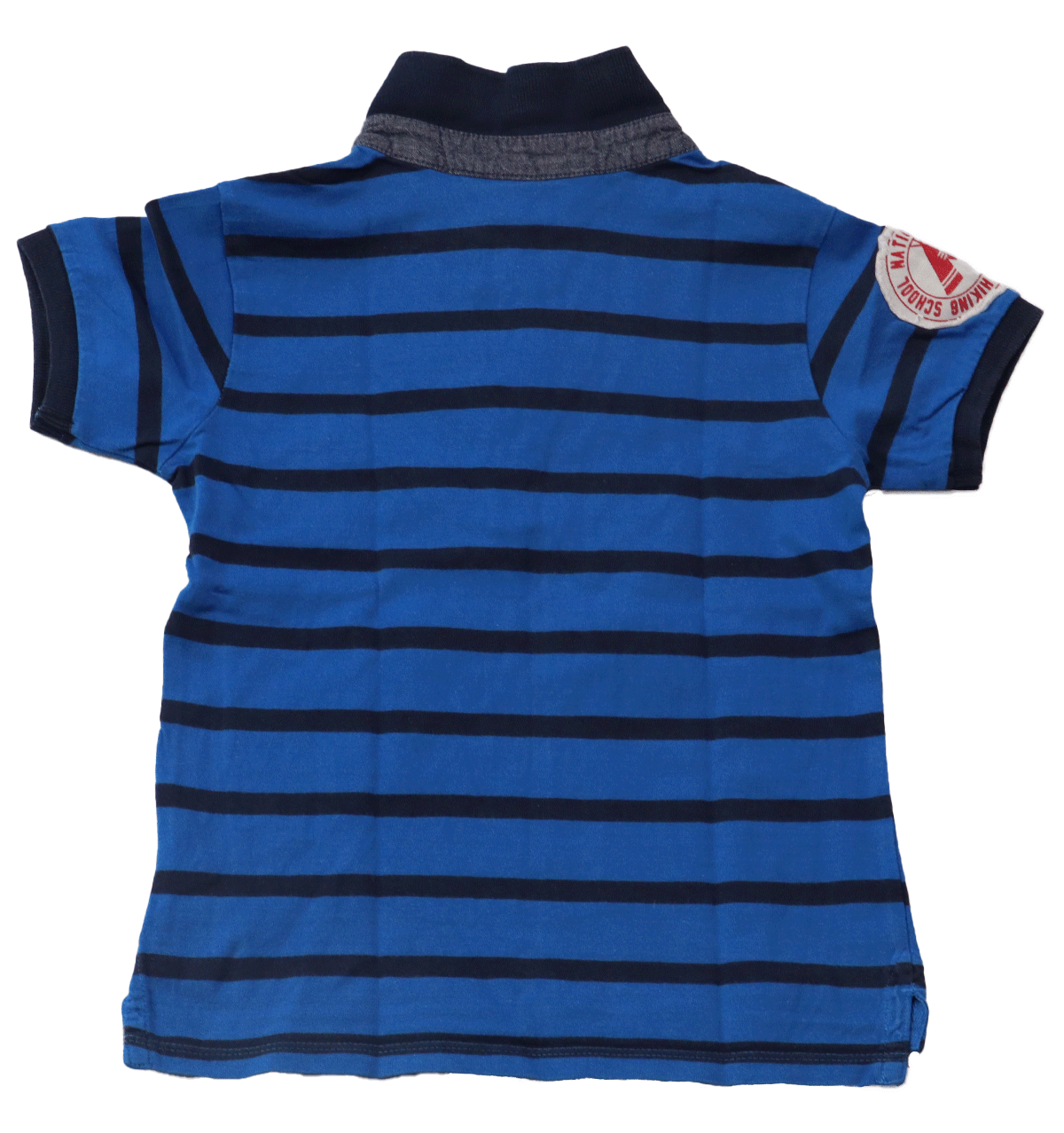 WE poloshirt McWoods (achterkant) in maat 110-116. Dit polo t-shirt is gemaakt van 100% stevig katoen in een frisse opvallende blauwe kleur.